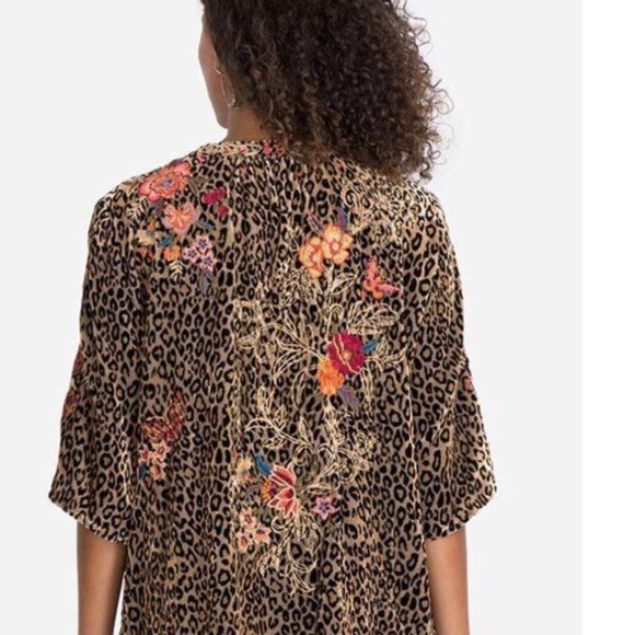 Johnny Was Taline V neck velvet embroidered top - Picture 2 of 9